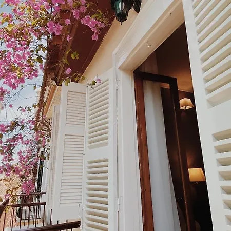 Five Seasons Guest house 3*