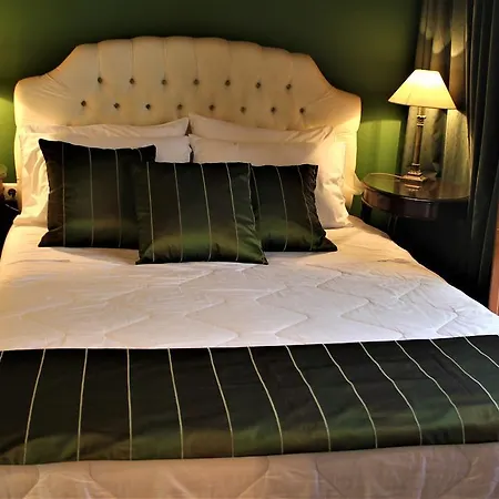 Five Seasons Guest house 3*