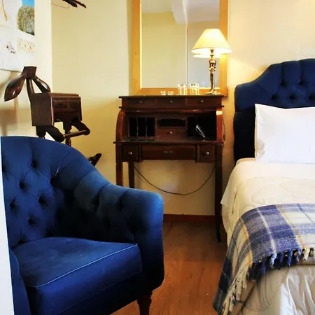 Five Seasons Guest house